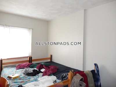 Allston 3 Beds 2 Baths Boston - $4,400