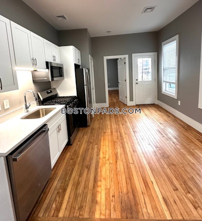 East Boston 2 Beds 1 Bath Boston - $3,125