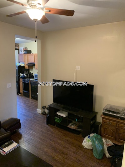 North End 2 Bed, 1 Bath Unit Boston - $3,700