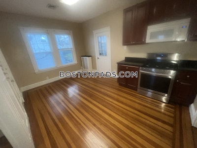 Everett 3 Bed 1 Bath EVERETT $3,100 - $3,000