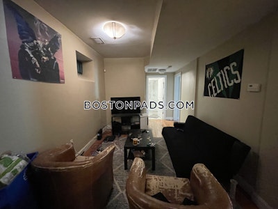 Mission Hill 4 Beds 2 Baths Boston - $5,000