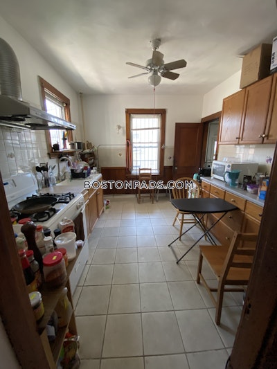 Allston Excellent 3 Beds 1.5 Baths  Boston - $3,075 50% Fee