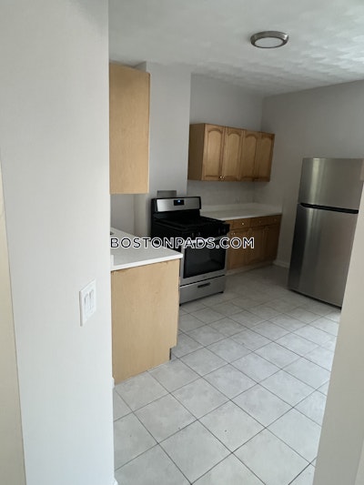 East Boston 2 Beds 1 Bath Boston - $2,600 No Fee