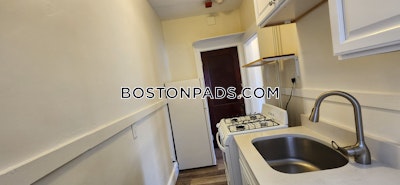 Somerville 1 Bed 1 Bath  Winter Hill - $2,250