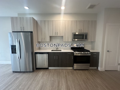 East Boston 1 Bed 1 Bath Boston - $2,800 No Fee