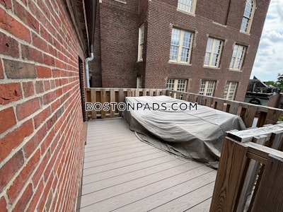 Beacon Hill Renovated 1 Bed 1 bath available NOW on Joy St in Beacon Hill! Boston - $3,950