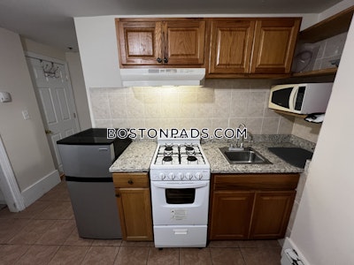 Cambridge 0 Bed 1 Bath CAMBRIDGE  Harvard Square - $2,100