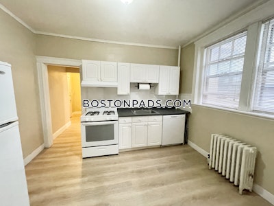 Brighton 2 Bed, 1 Bath Unit Boston - $2,800 No Fee