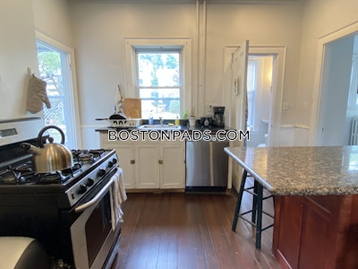 Somerville Rare 5 Beds 1 Bath on Curtis  Tufts - $6,375