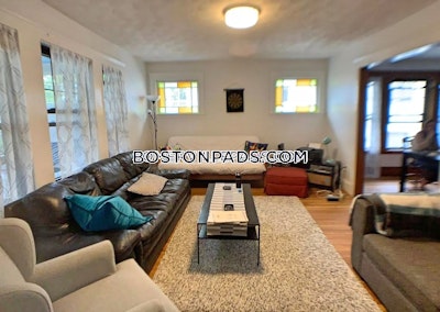 Somerville Beautiful 4 Bed 1 Bath on Upland Rd in Somerville-Tufts  Tufts - $6,500