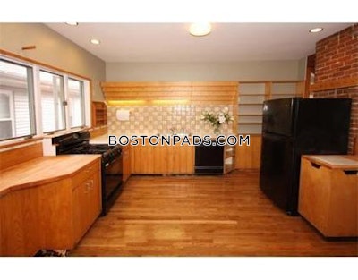 Allston Apartment for rent 2 Bedrooms 1 Bath Boston - $3,000