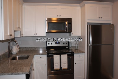 Quincy BEAUTIFUL 3 BED 2 BATH APARTMENT IN QUINCY CENTER AREA!!  Quincy Center - $3,300 50% Fee