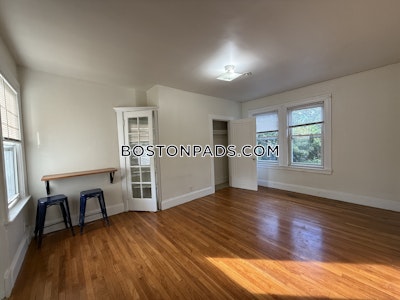 Somerville Studio 1 Bath  Spring Hill - $1,900