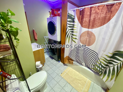 Mission Hill 4 Beds 1 Bath Boston - $6,400